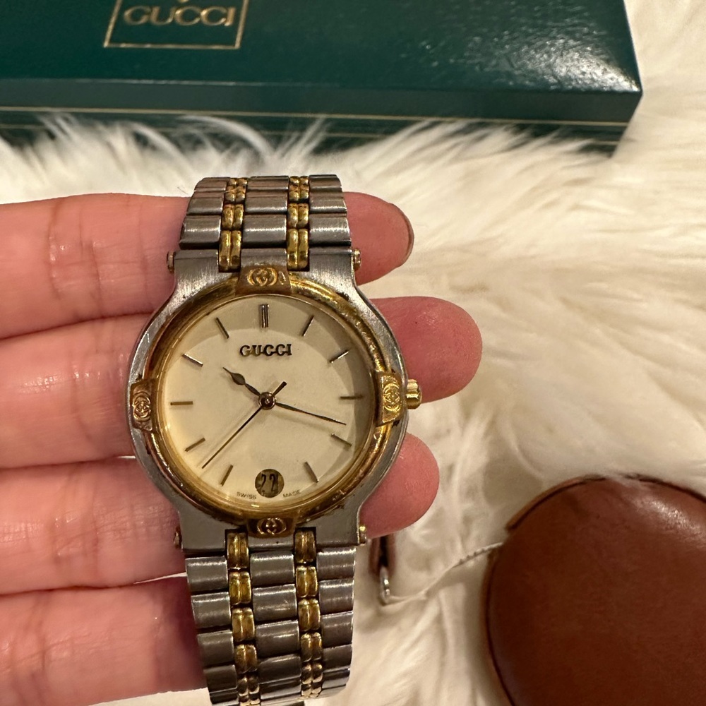 Gucci watch - Picture 5 of 6